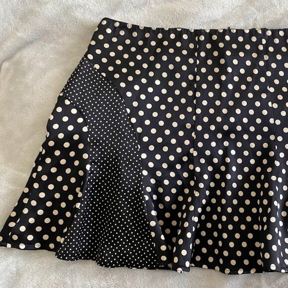 BEBE Mini Skirt in Black and White Polka Dots - Picture 2 of 7